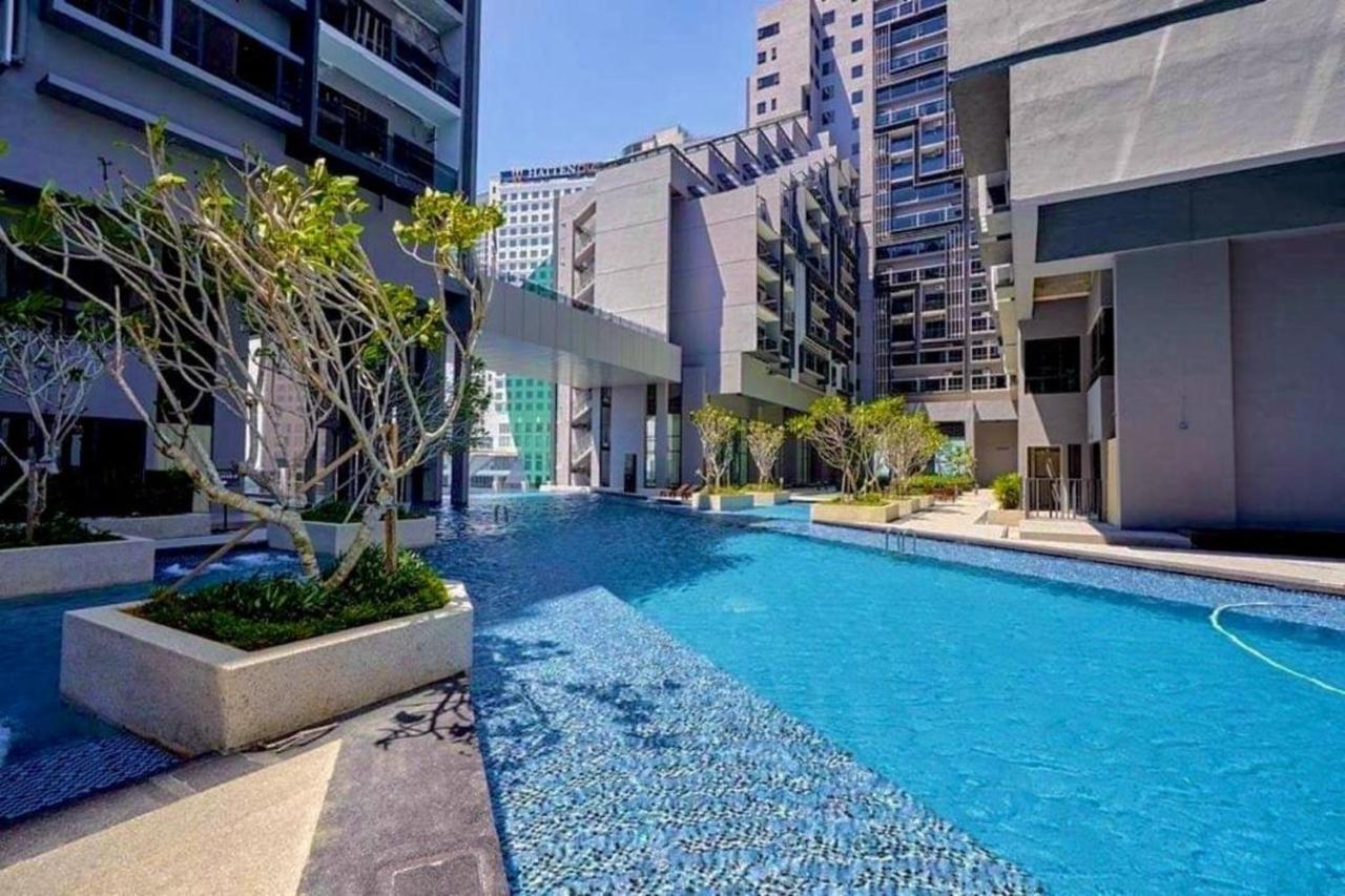 Malacca Imperio.Res - Near To Jonker & Mall - Pool View מראה חיצוני תמונה